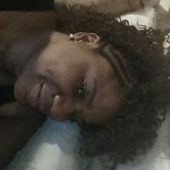 Meet your Posher, Victoria - Picture 1 of 1